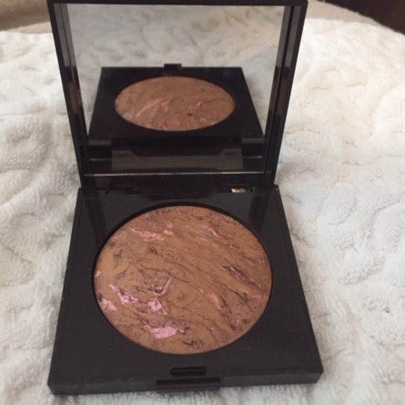 Laura Mercier Other - Laura Mercier Baked Blush Bronze in Ritual
